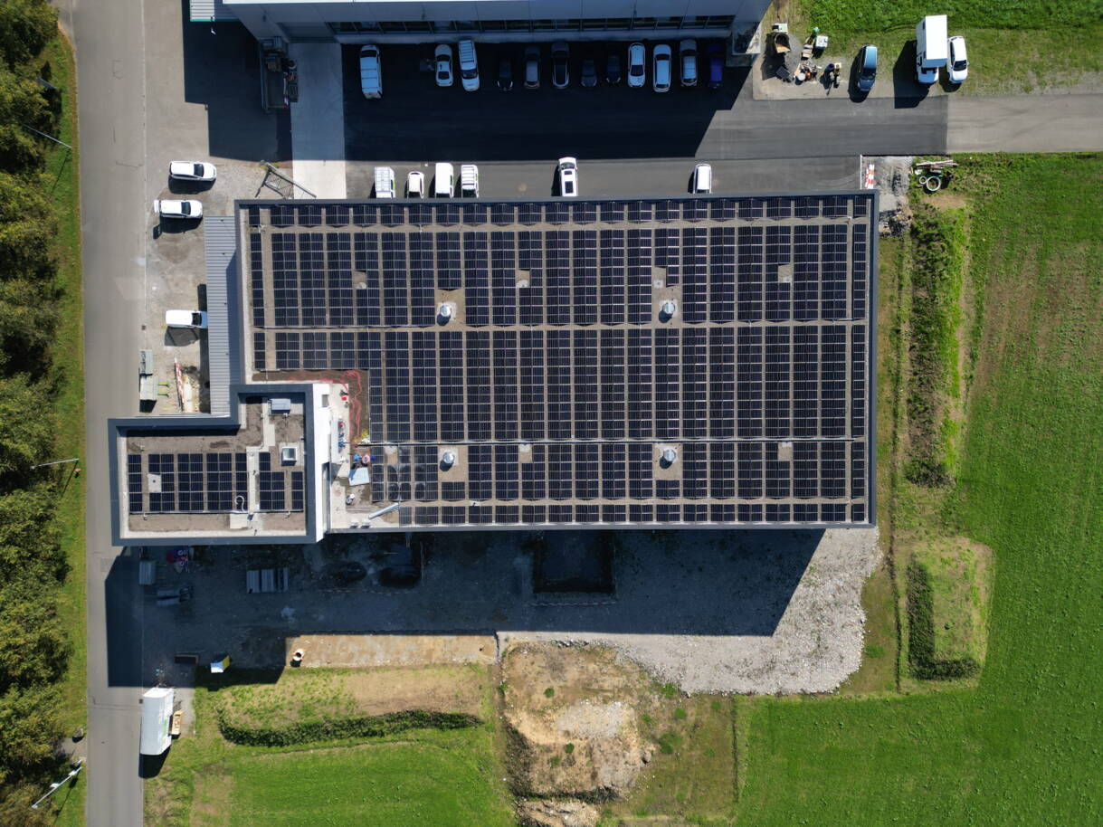 Zoom: 25-10-02_drohne_pv.jpg