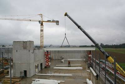 stahlbaumontage_einbau_der_haupttr.jpg