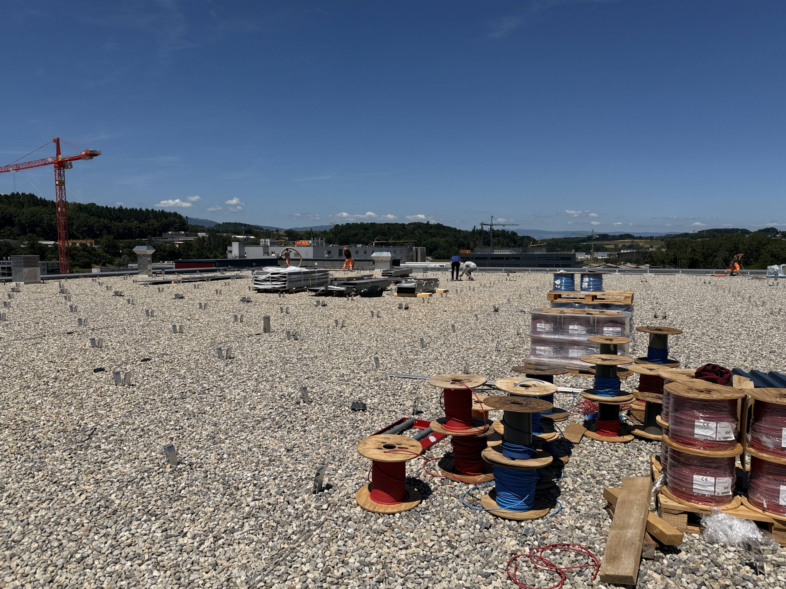 25-07-10_dach.jpg