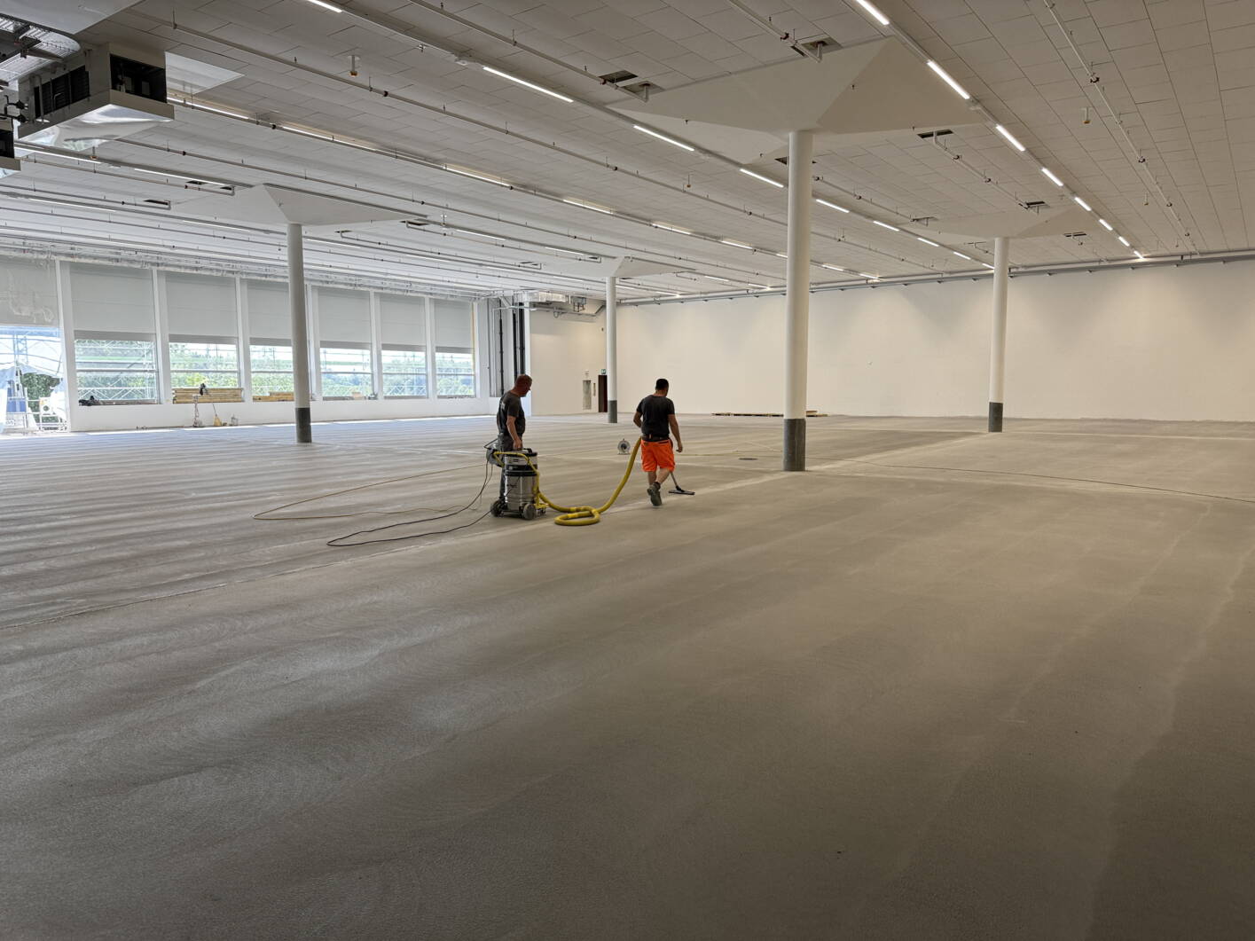 25-07-10_bodenbelag.jpg