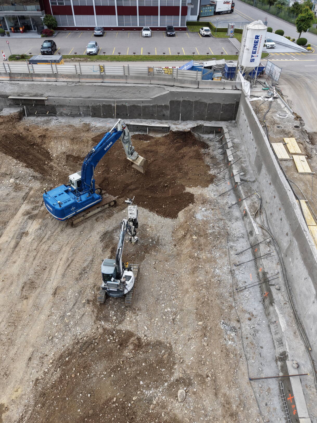 Zoom: 26-05-19_baugrube_begehung_9.jpg